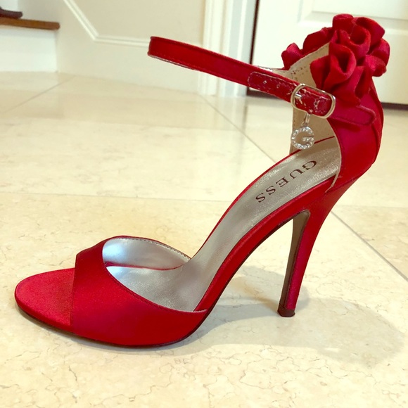 Guess Red Ruffle dance high heel - Picture 6 of 8